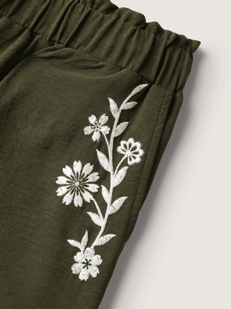 Floral Embroidered Pockets Wide-Leg Pants