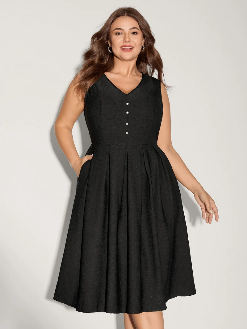 Textured Waist-Cut Pleated Solid Midi Dress