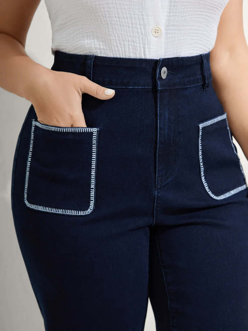 Embroidered Front Pockets Straight-Leg Jeans