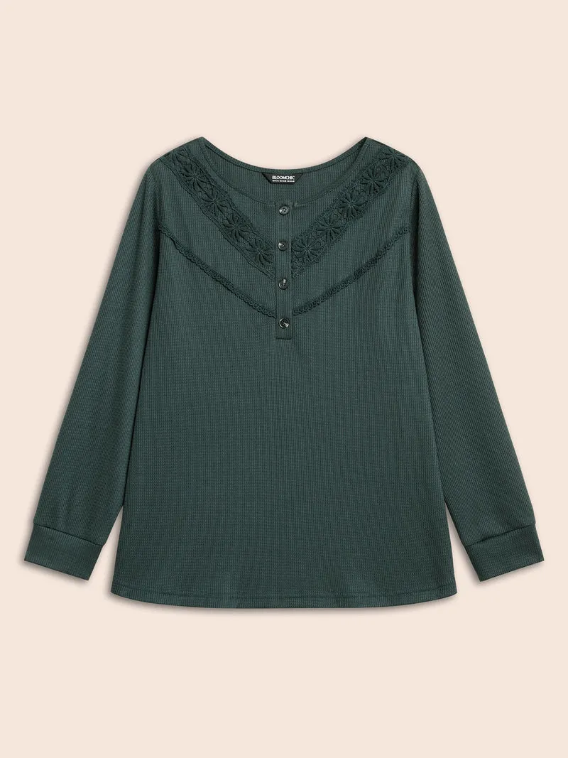 Solid Waffle Knit Lace Trim T-shirt