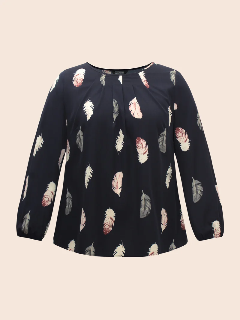 Feather Print Pleated Slit Hem Blouse