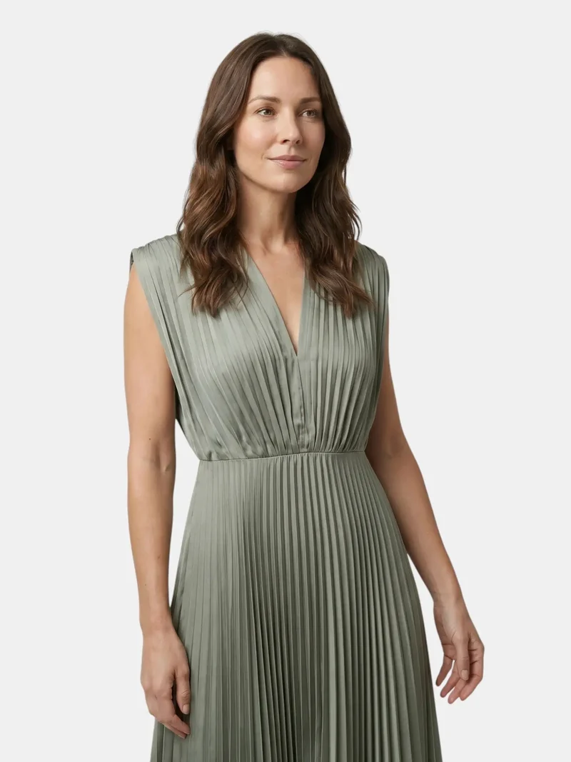 Women's Lightweight Pleated Maxi Dress | Elegant Draped V-Neck Summer Gown