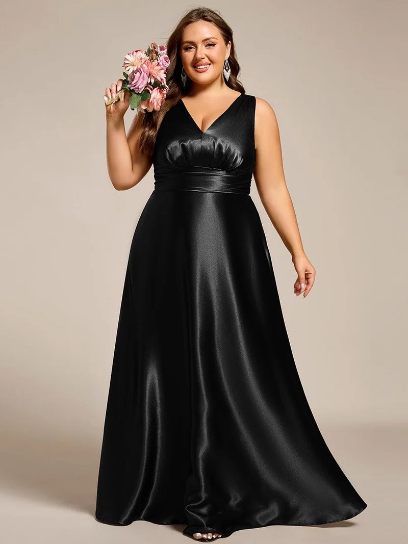 pretty INDY|Grande Taille Robe de demoiselle d'honneur fendue en satin sans manches à col en V