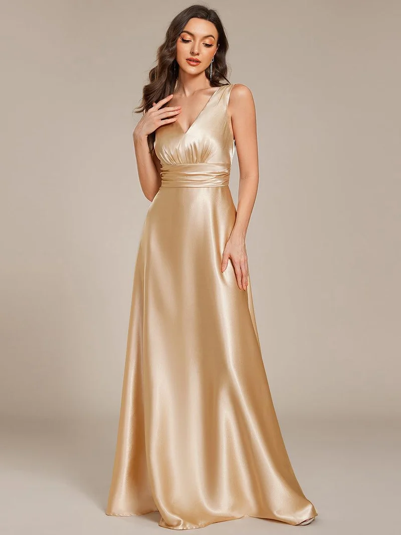 ever INDY|Robe de demoiselle d'honneur fendue en satin sans manches à col en V
