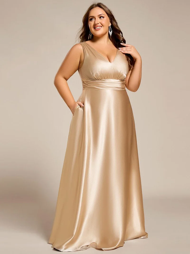 pretty INDY|Grande Taille Robe de demoiselle d'honneur fendue en satin sans manches à col en V