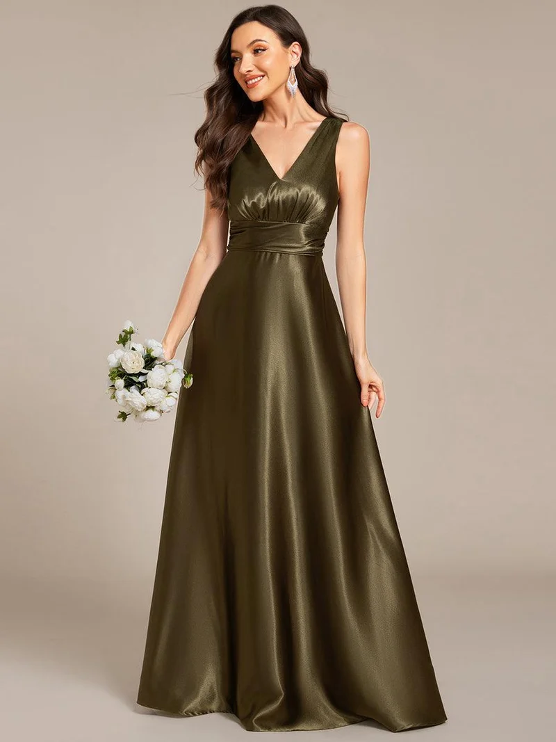 ever INDY|Robe de demoiselle d'honneur fendue en satin sans manches à col en V