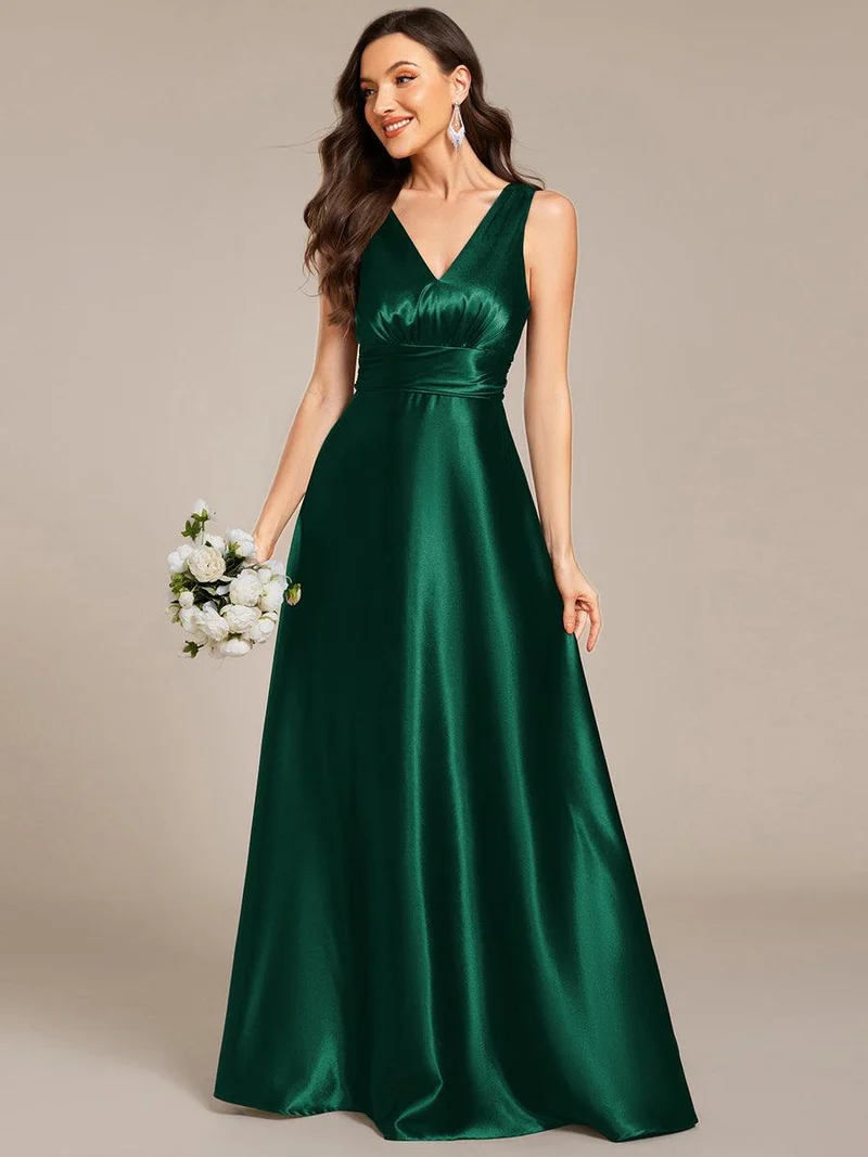 ever INDY|Robe de demoiselle d'honneur fendue en satin sans manches à col en V