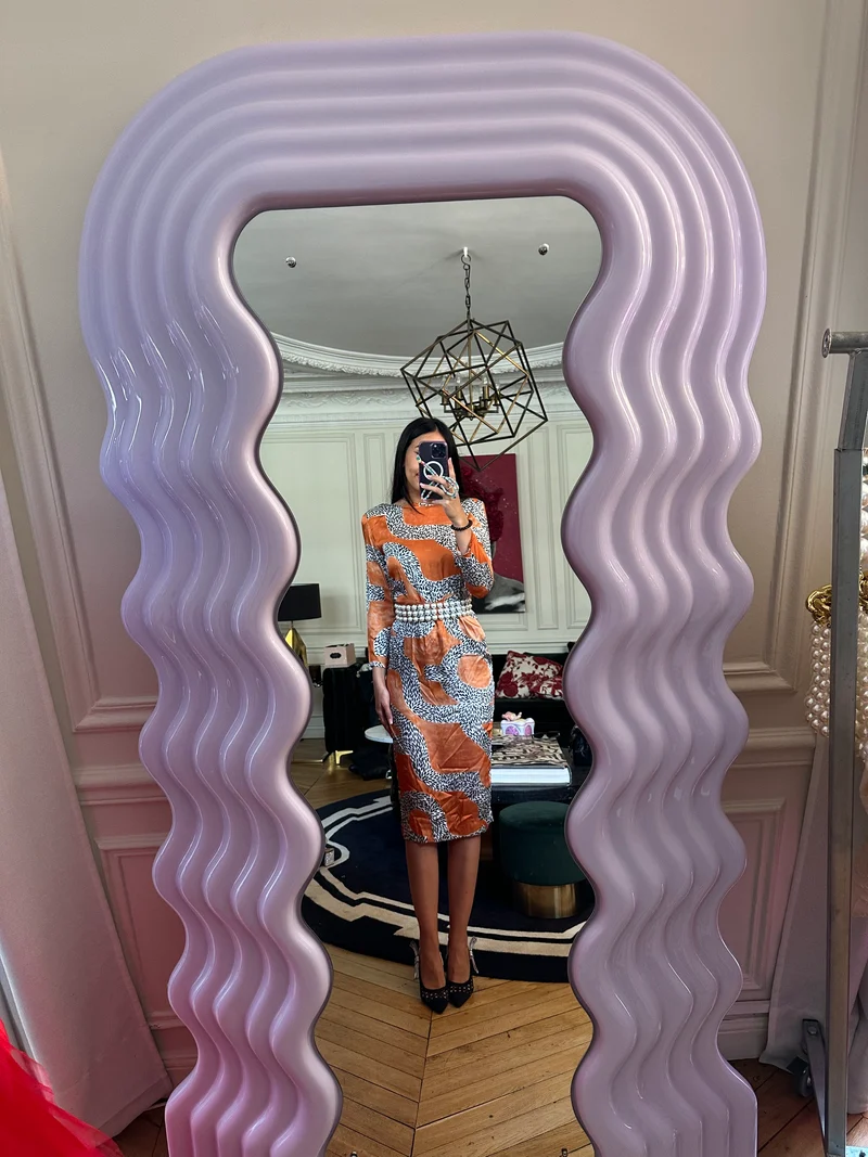 Robe Lara