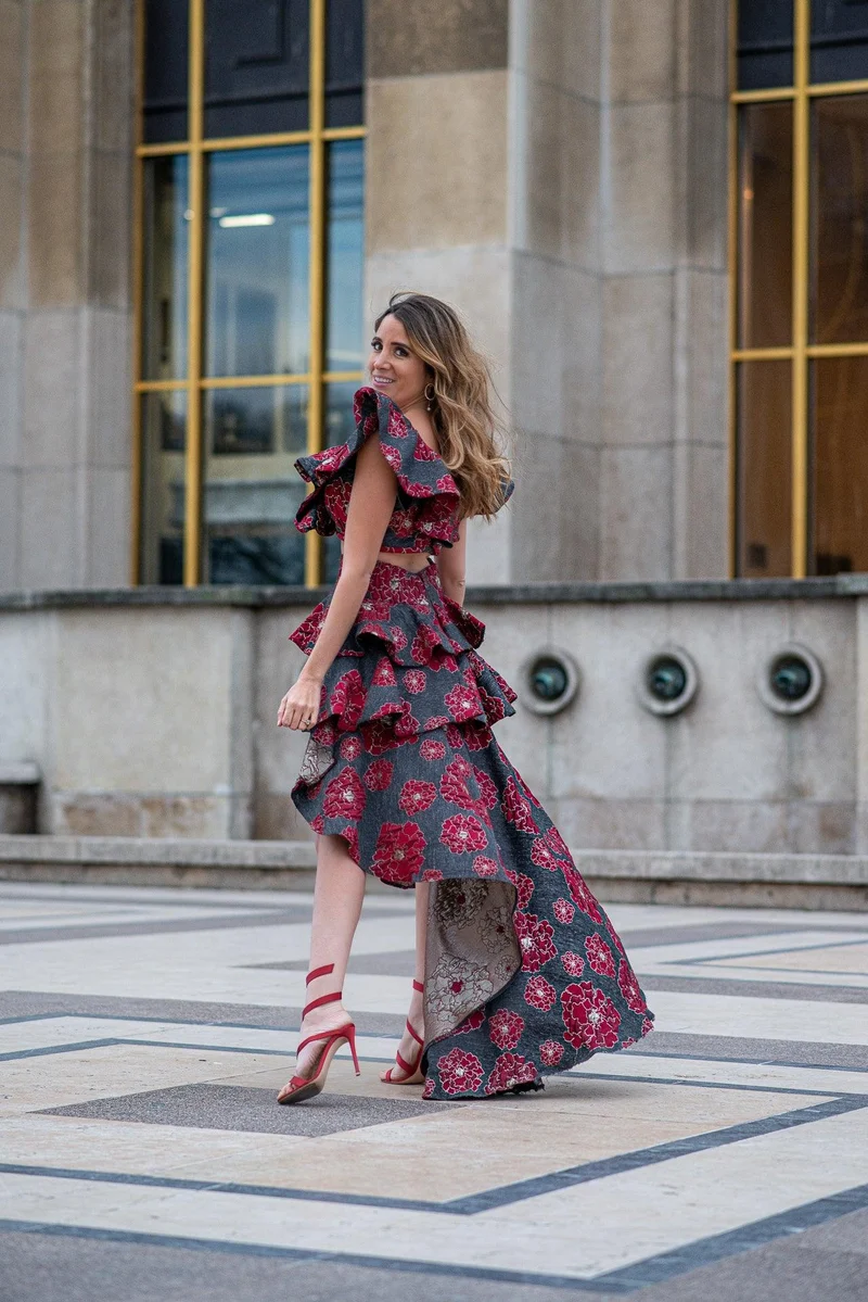Haut en jacquard fleurs rouges avec haut assorti