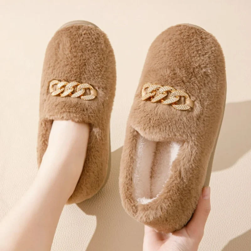 Elora – Chaussons plats à bout rond avec boucle décorative