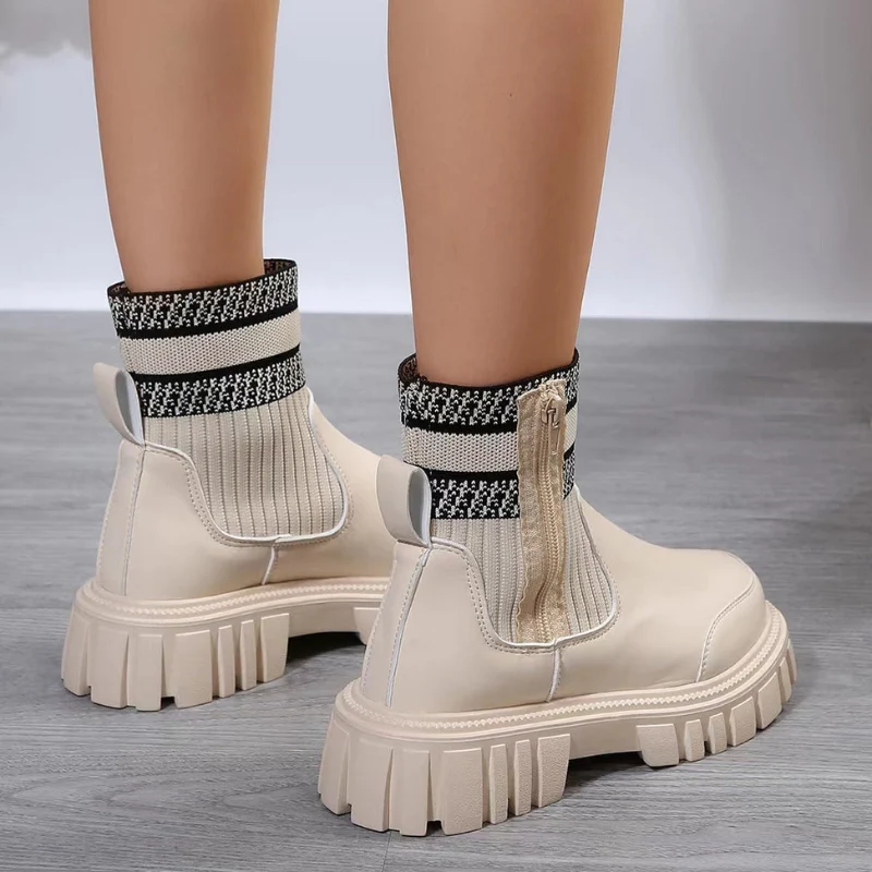 Zara – Chaussures à bout rond avec fermeture éclair latérale et semelle antidérapante