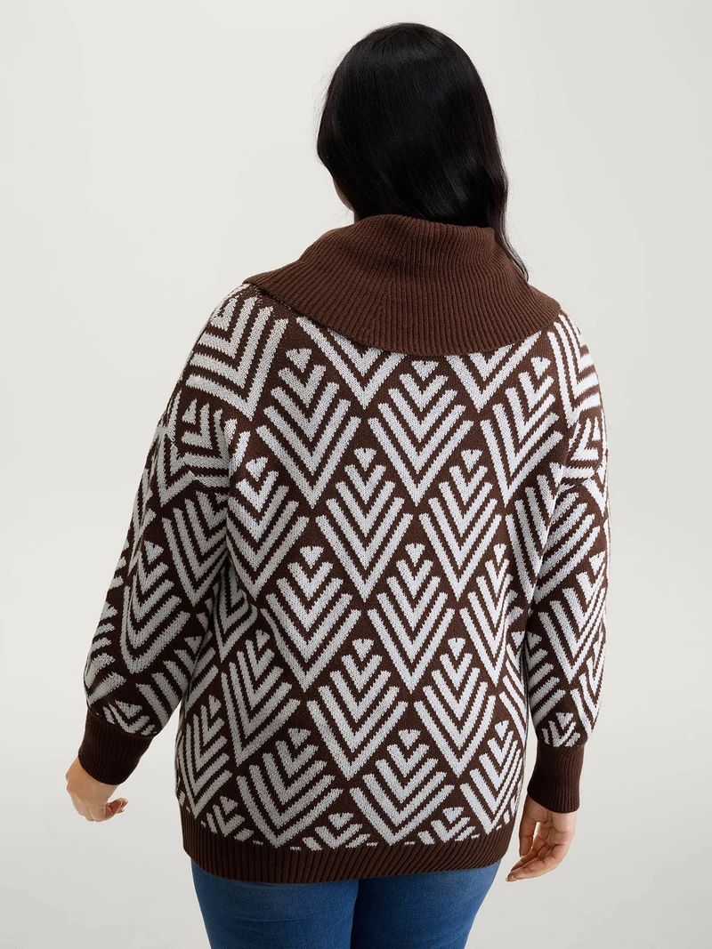 Cowl Neckline Geometric Print Pullover