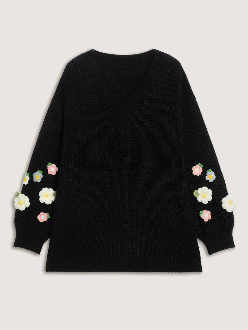 Crochet Floral Pattern V-Neck Pullover