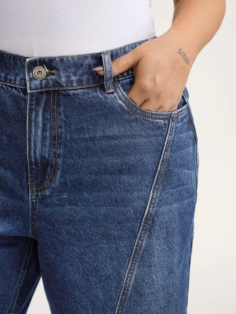 Distressed Stretchy Waist Wide-Leg Jeans
