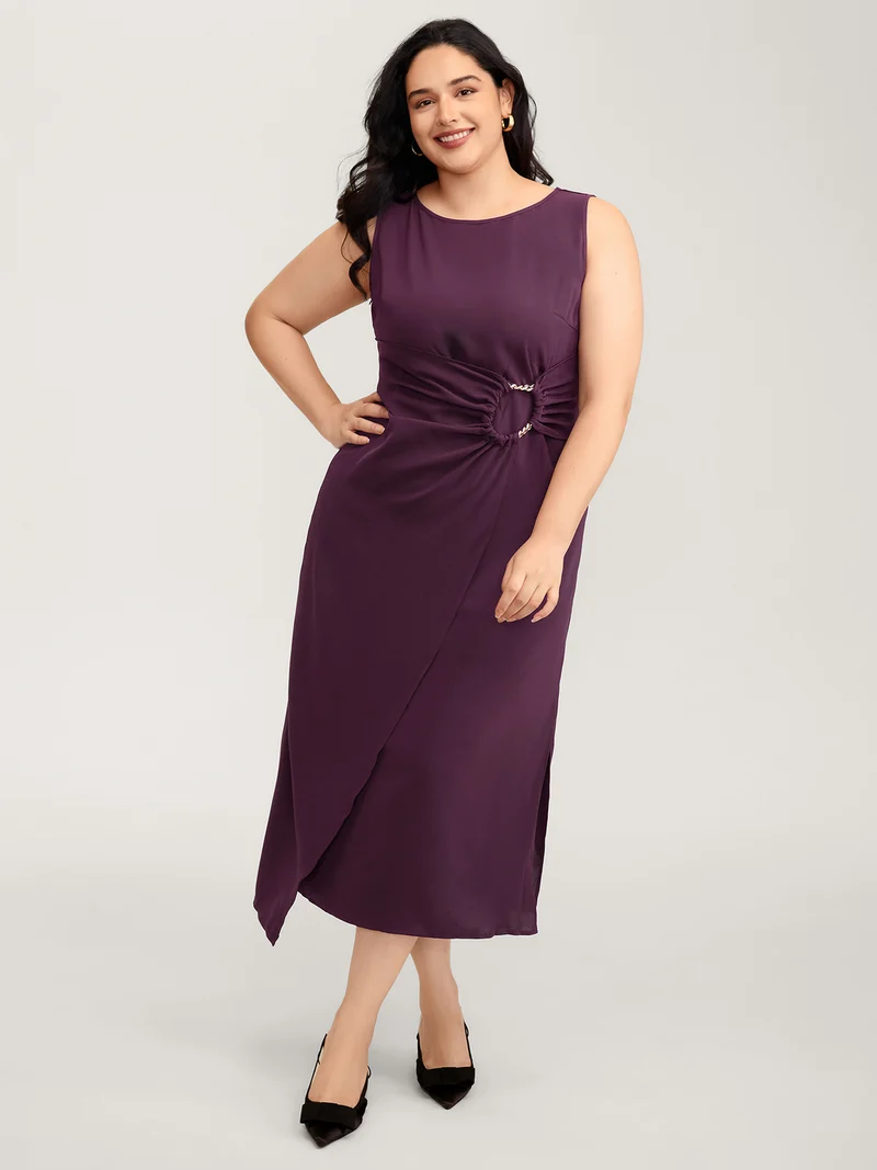 Metal Buckle Twist Side Sheath Maxi Dress