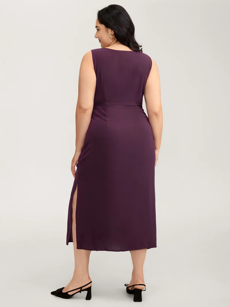 Metal Buckle Twist Side Sheath Maxi Dress
