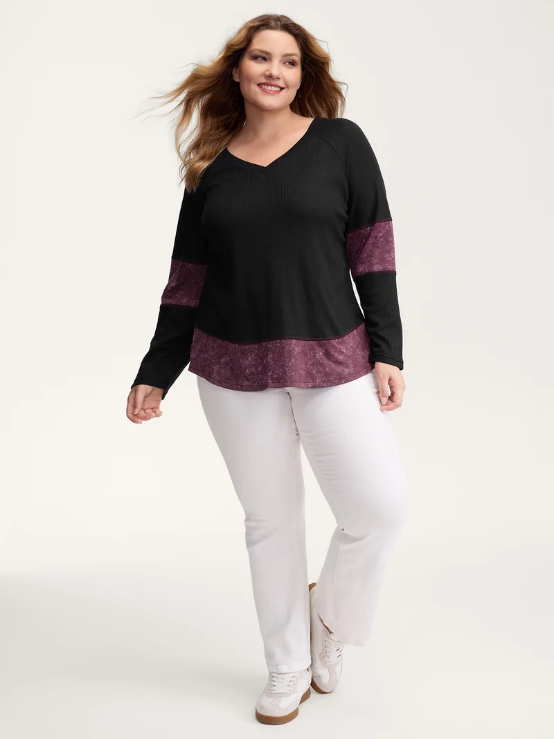 Contrast Stripes Vintage V-Neck T-Shirt