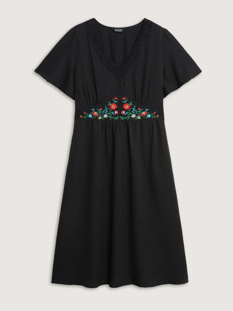 Floral Embroidered Waist Lace Trim Midi Dress