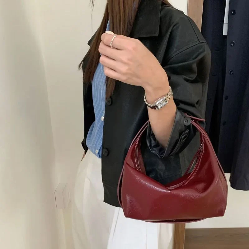 Sac à main avec sangle réglable et fermeture éclair