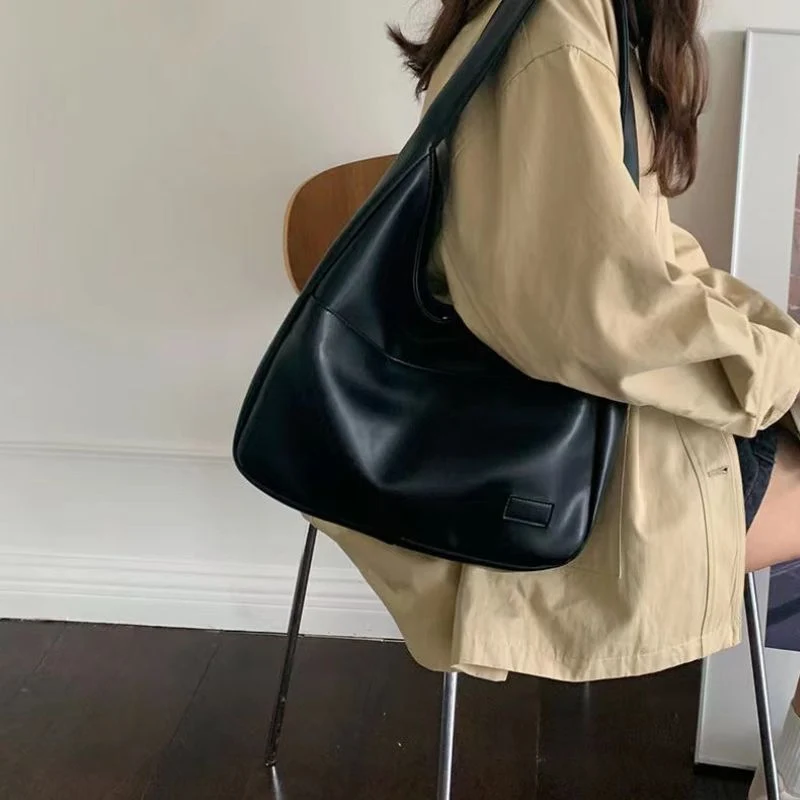 Sac bandoulière portable avec bretelles fixes