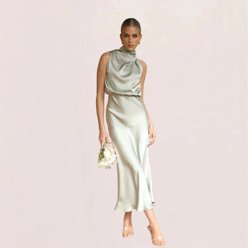 Robe midi drapée sans manches à col halter