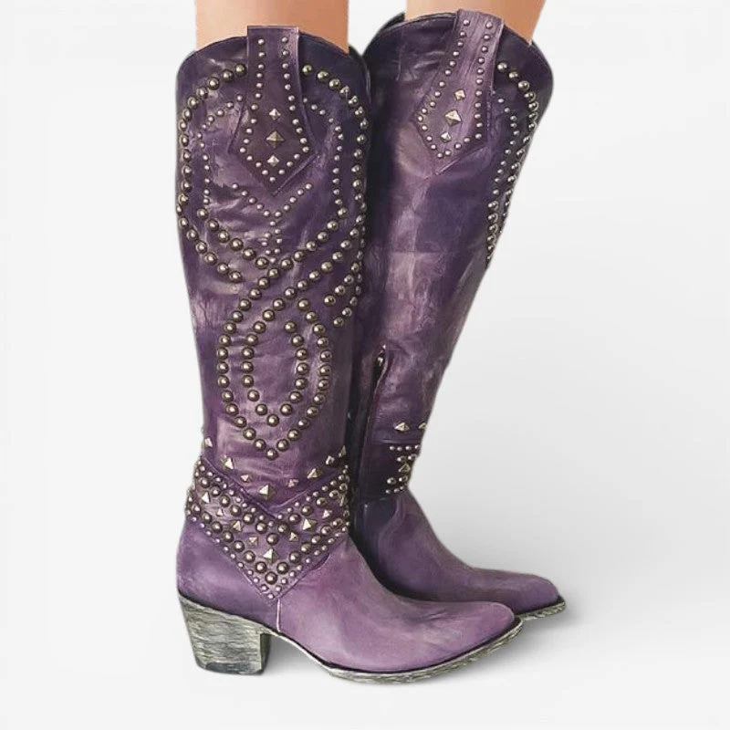 Bottes hautes à bout pointu avec perles décoratives