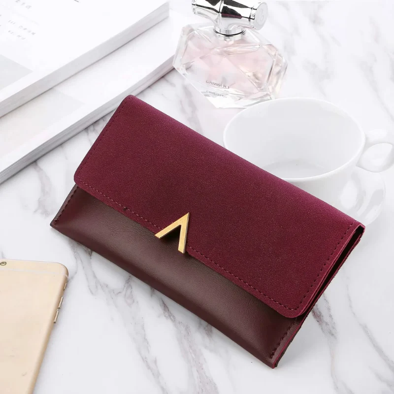 Sac à main fermoir avec zip arrière