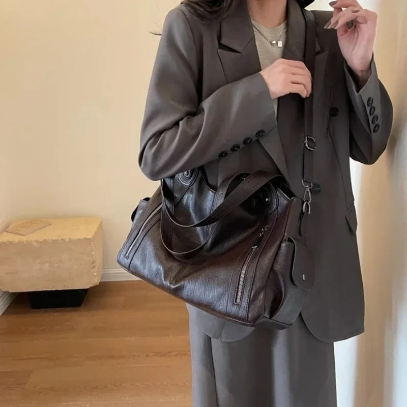 Helena – Sac bandoulière grande capacité avec bretelles réglables