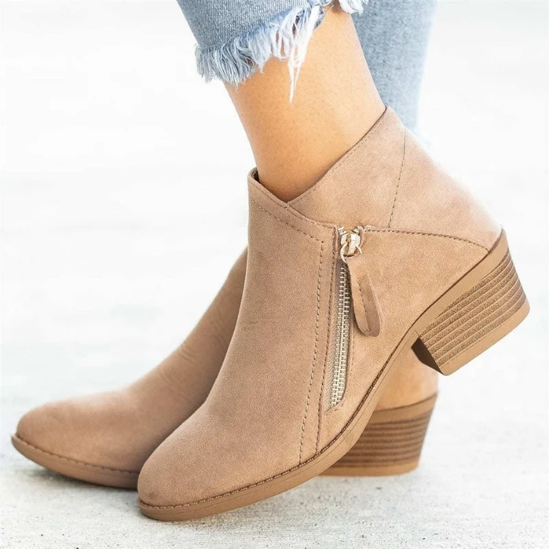 Bottines Frieda à bout pointu et semelle épaisse