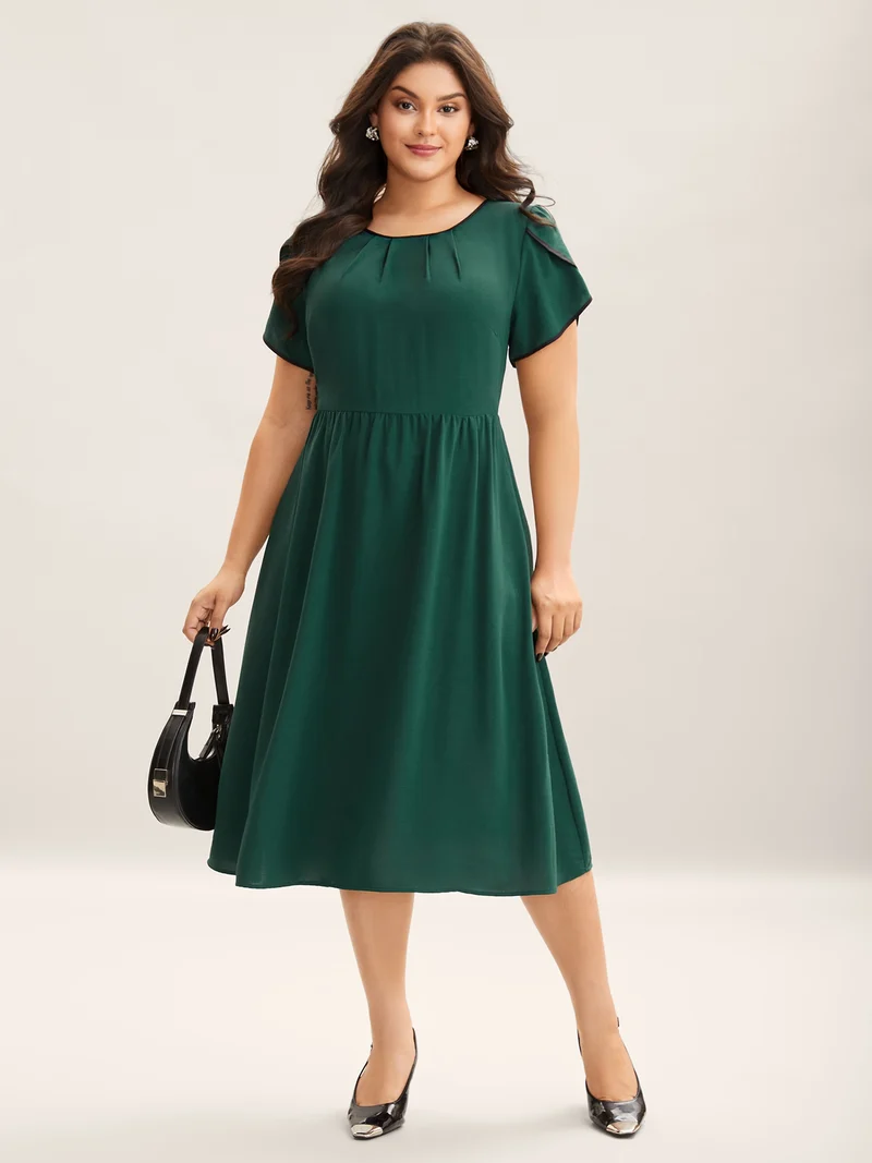 Petal Sleeve Pleated Pockets Midi Dress