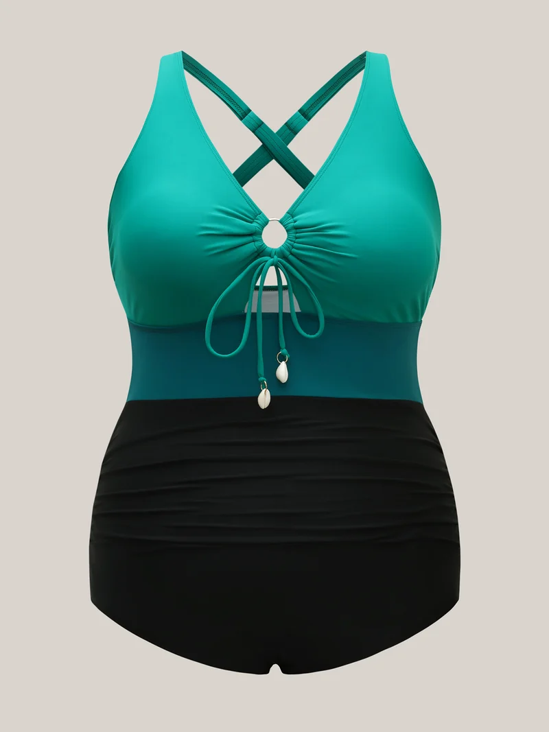 Color Block Cut-Out One-Piece Swimsuit