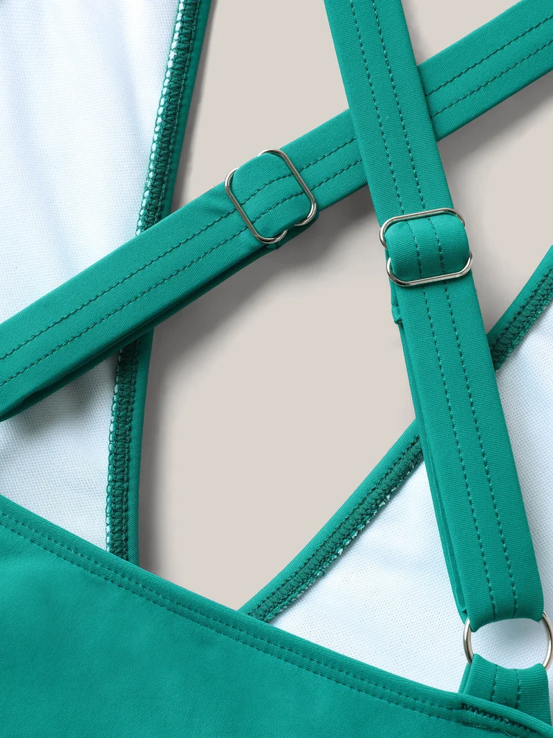 Color Block Cut-Out One-Piece Swimsuit