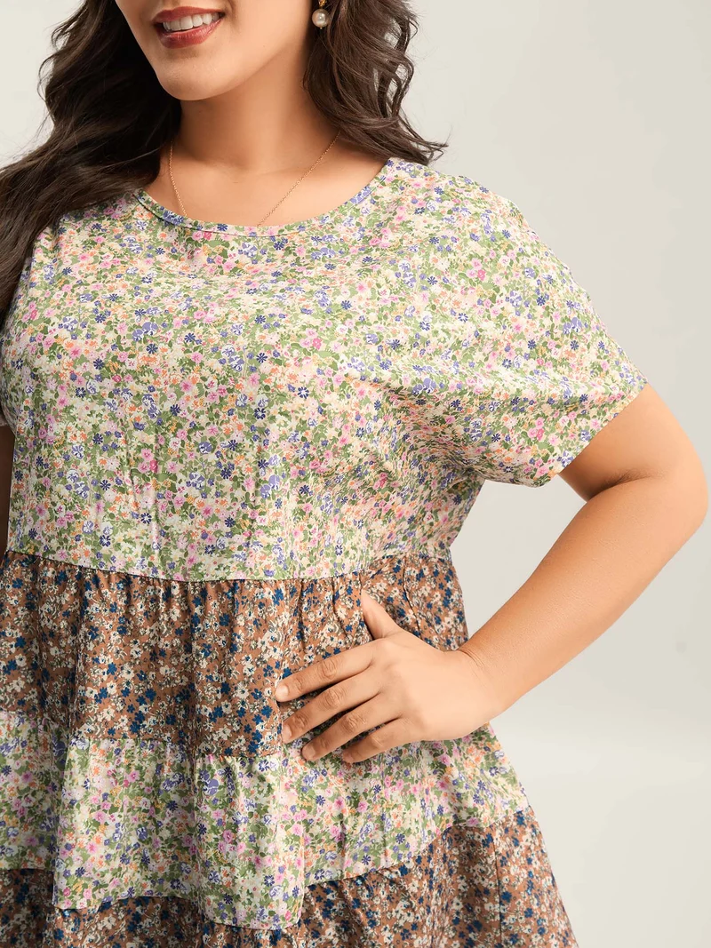 Ditsy Floral Print Tiered Blouse