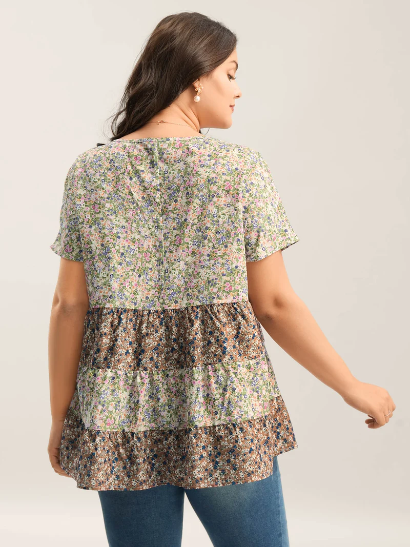 Ditsy Floral Print Tiered Blouse