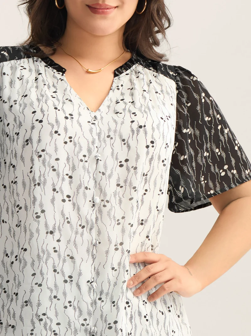 Color Contrast Notched Collar Spliced Blouse