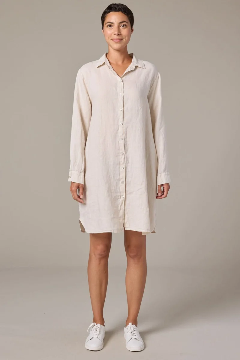 Robe chemise en lin à manches longues