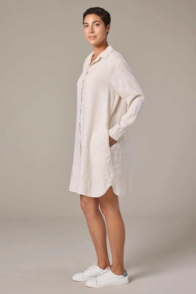 Robe chemise en lin à manches longues