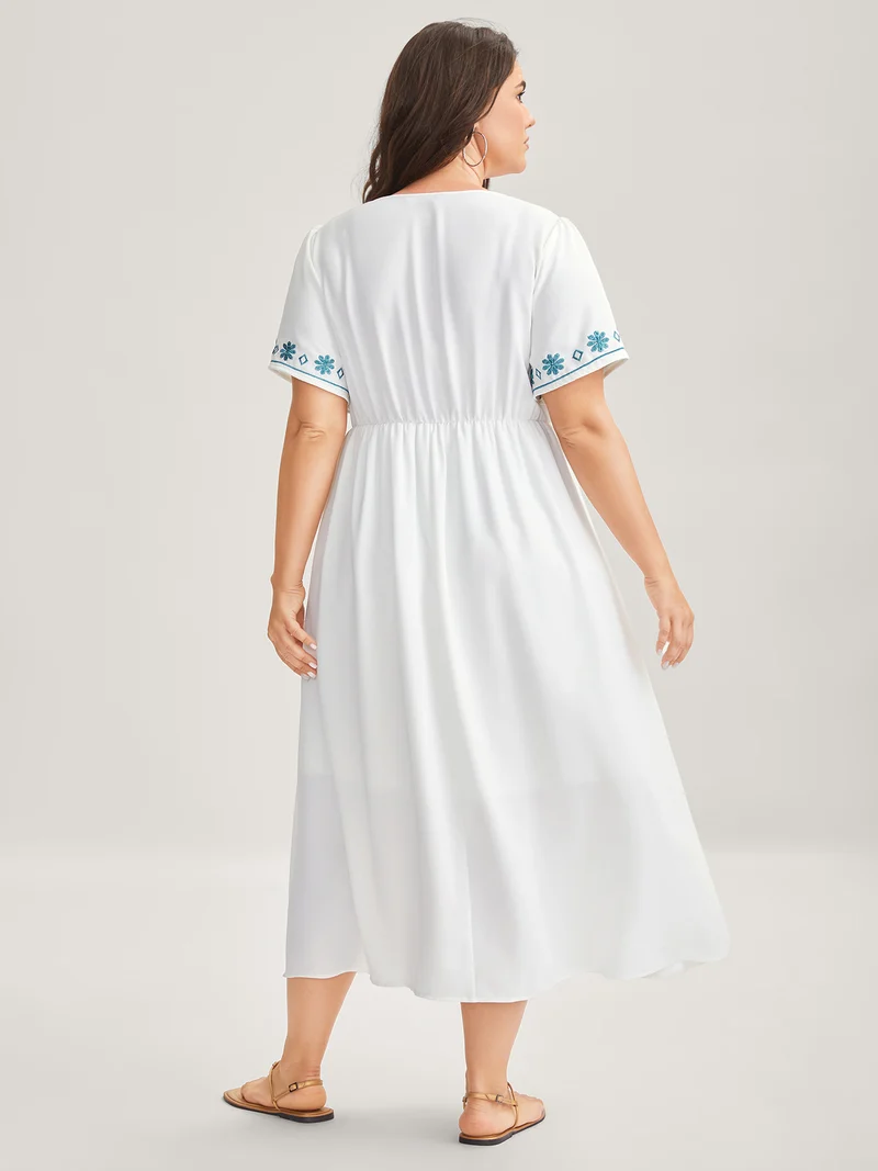 Floral Embroidery Pockets Midi Dress