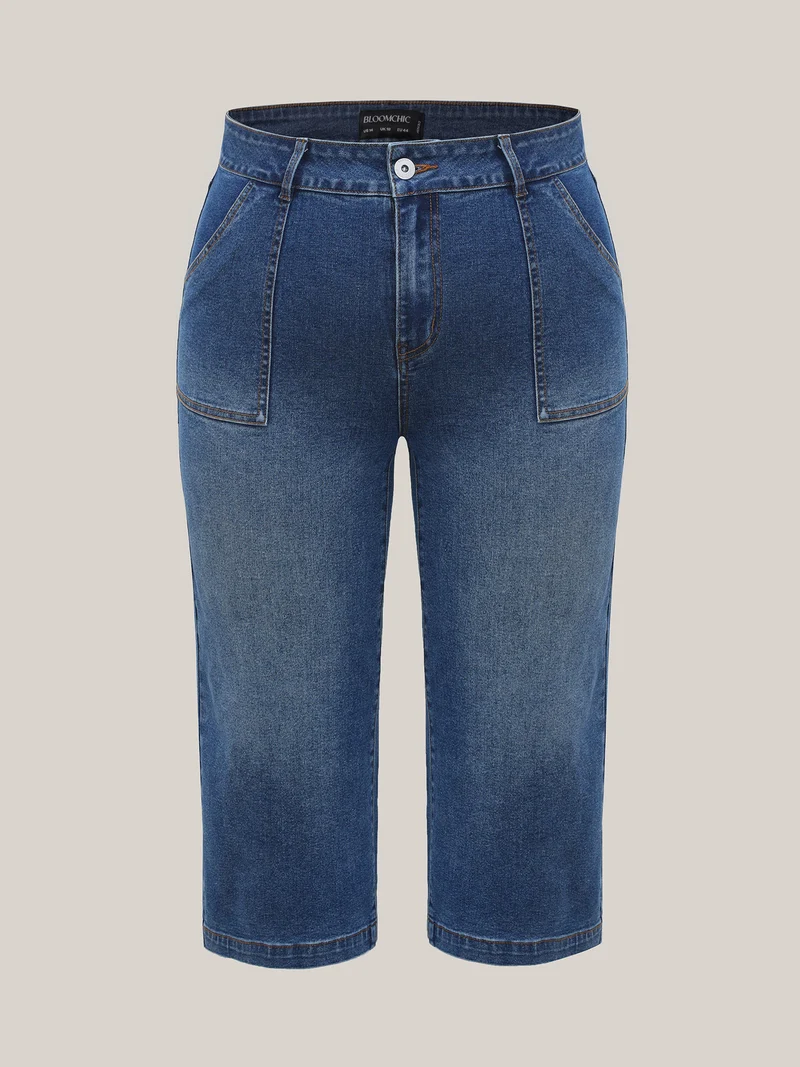 Stretchy Mid-Rise Capri Jeans