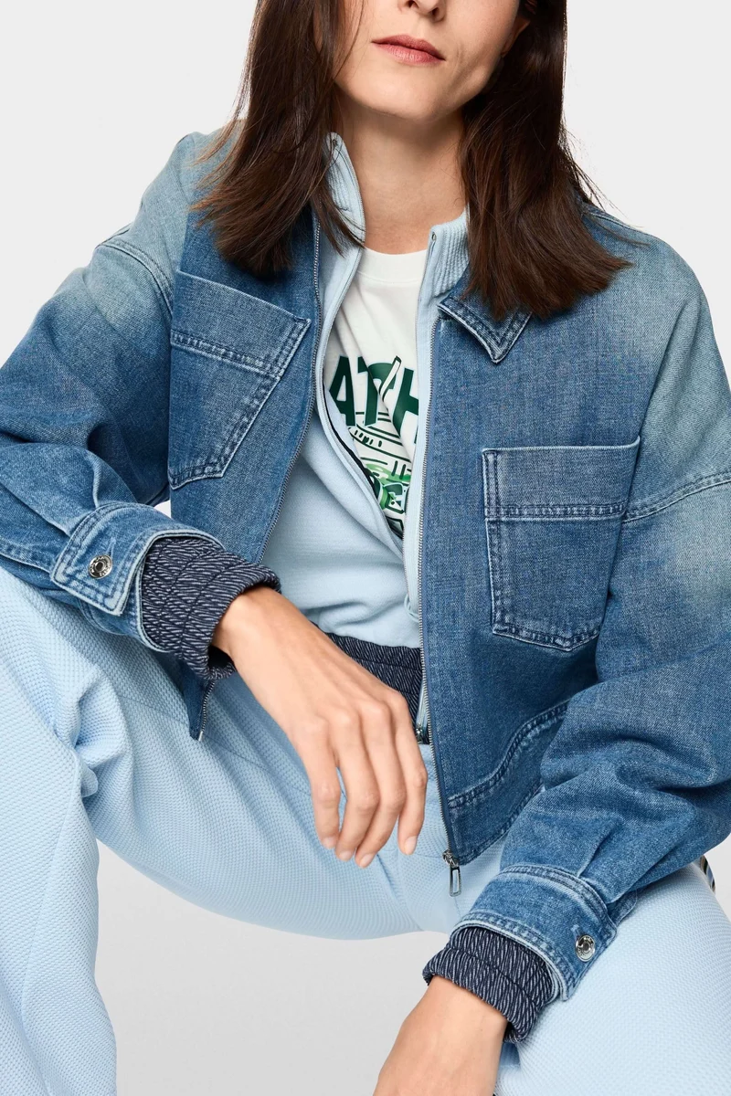 Veste courte en jean avec fermeture éclair