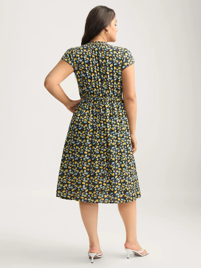 Floral Shirred Mock Neck Pockets Midi Dress