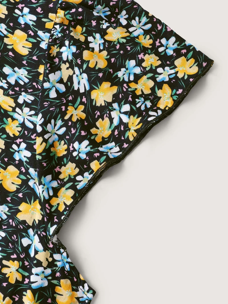 Floral Shirred Mock Neck Pockets Midi Dress