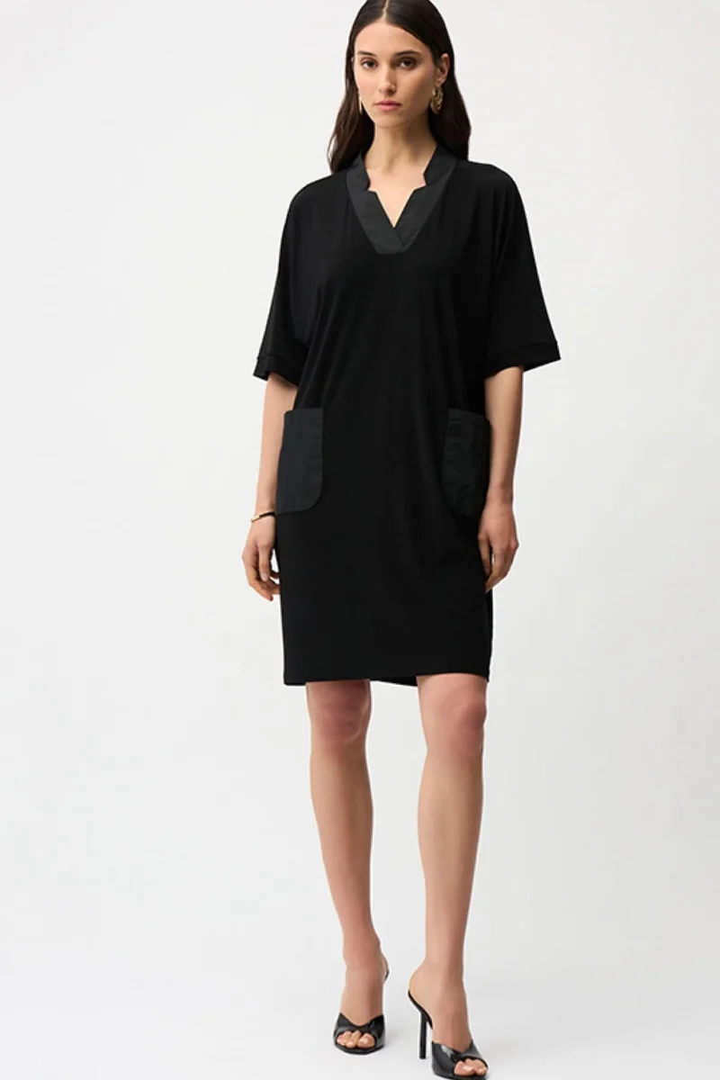 Robe droite à col ouvert