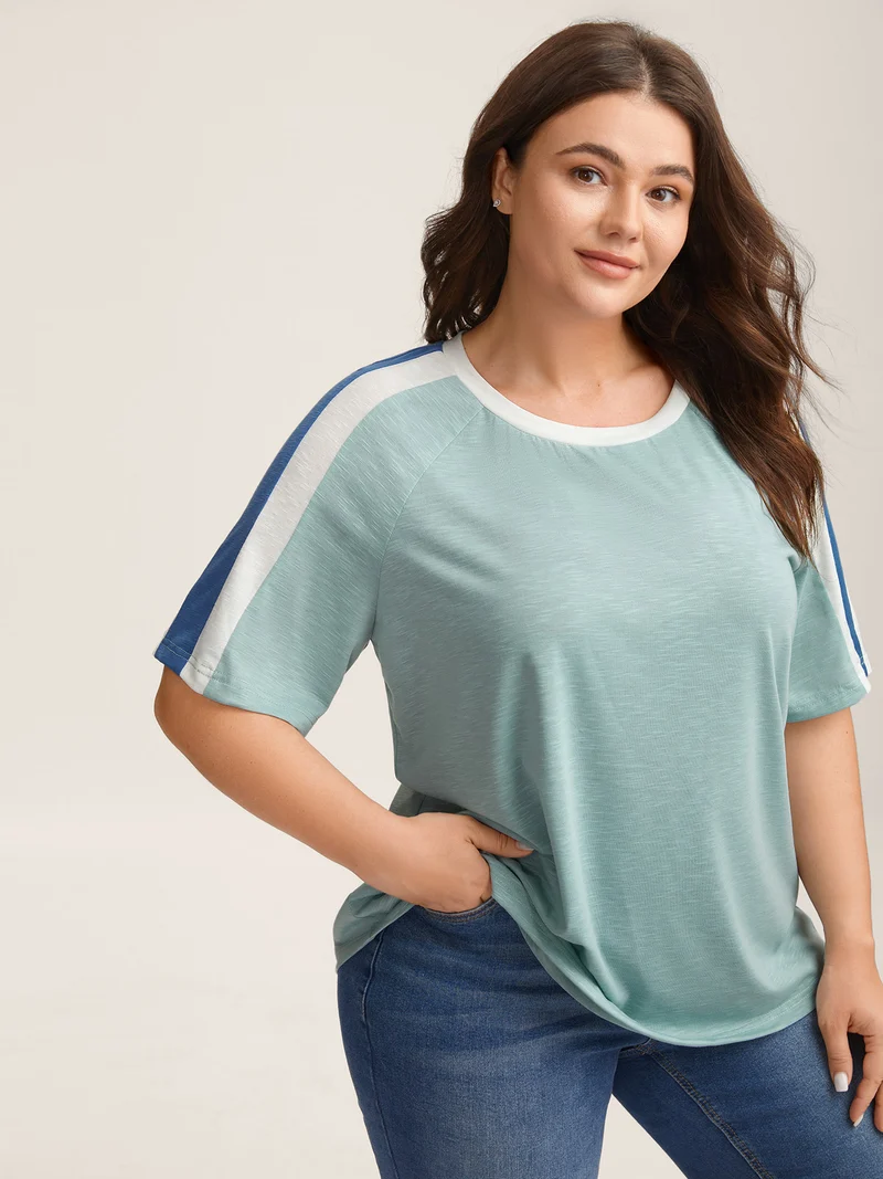 Color Block Shoulder Flowy T-Shirt
