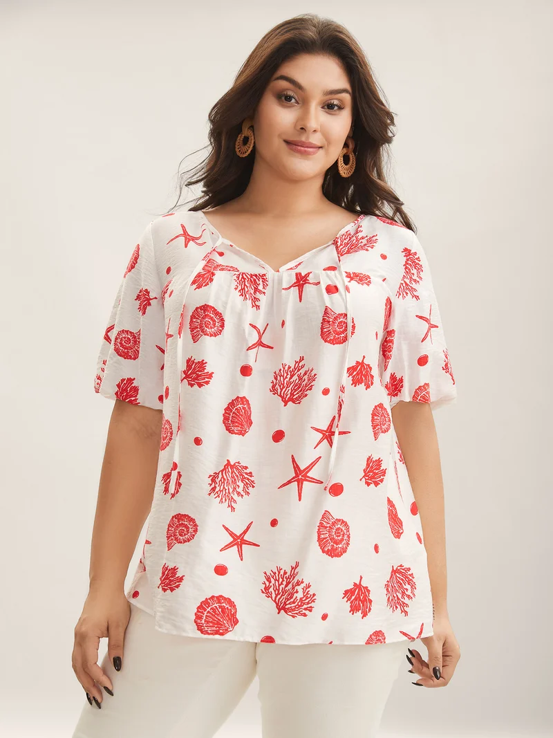 Seashore Print Keyhole Pleated Blouse