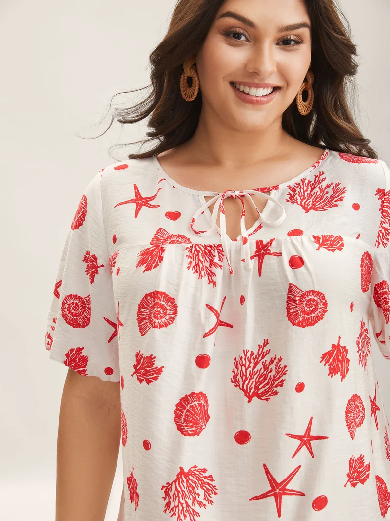 Seashore Print Keyhole Pleated Blouse