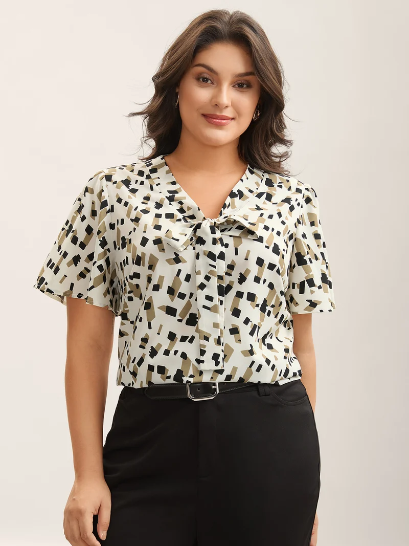 Geometric Print Ribbon Collar Blouse