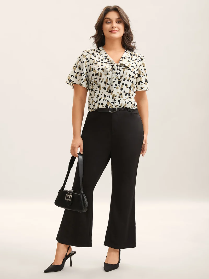 Geometric Print Ribbon Collar Blouse