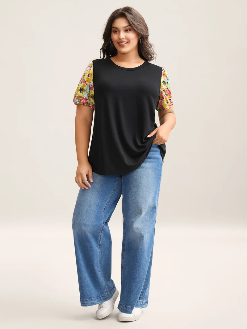 Floral Sleeve Spliced Curvy Hem T-Shirt