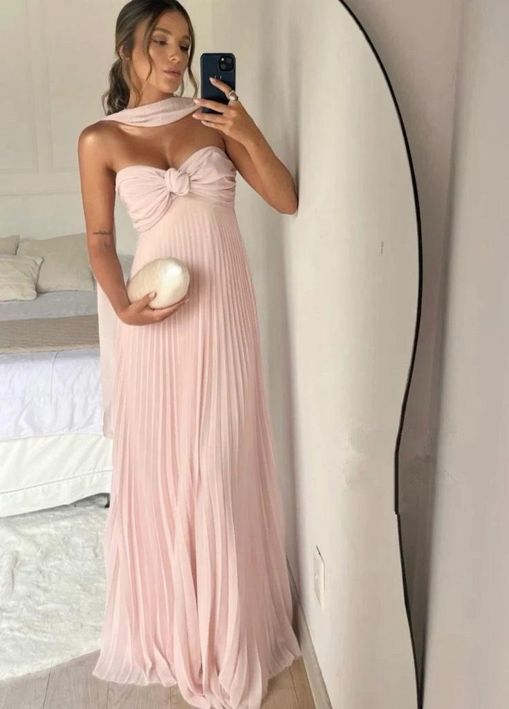 Robe de bal longue bustier trapèze plissée rose